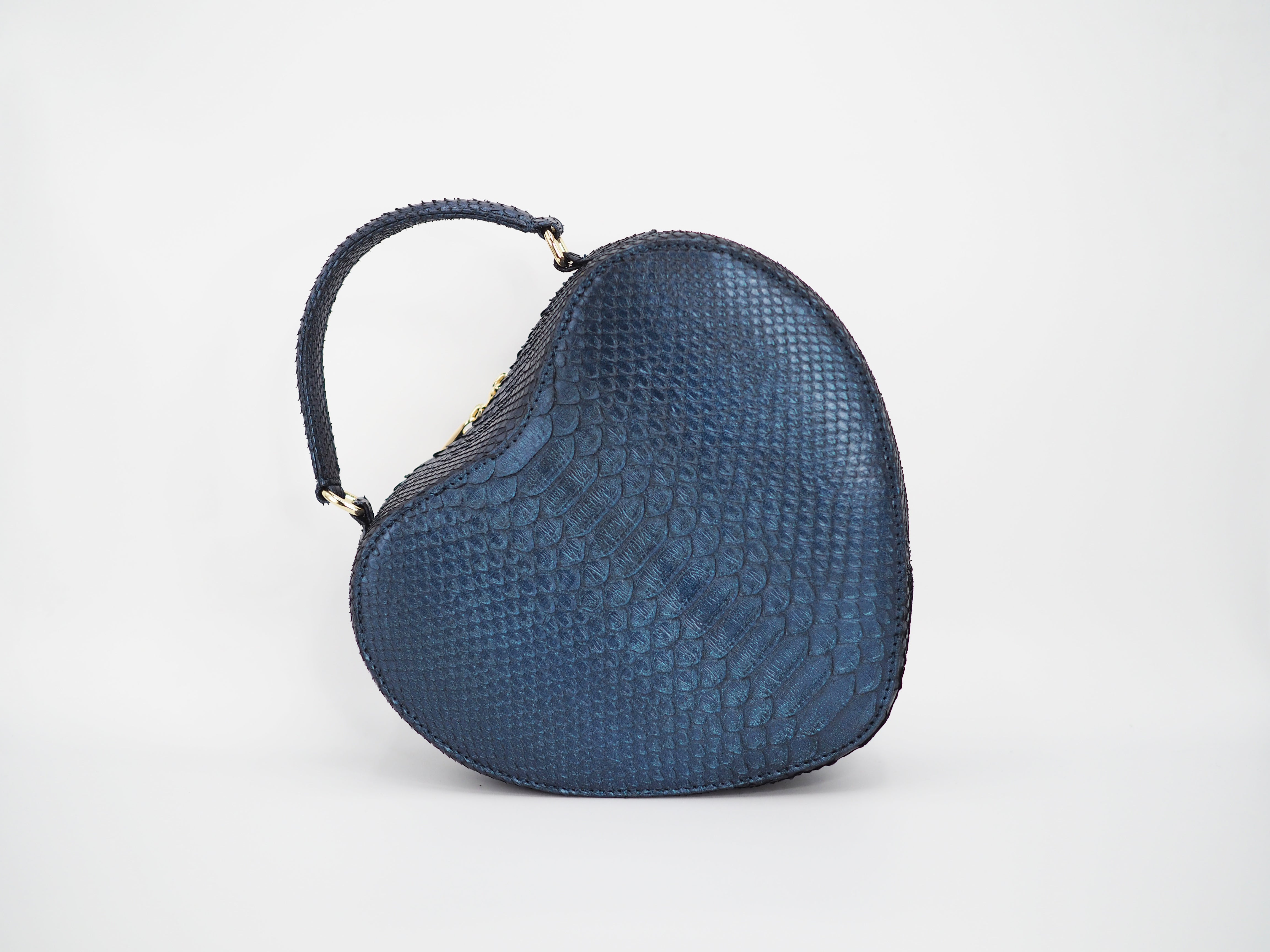 HEARTBEAT PYTHON METALLIC BLUE
